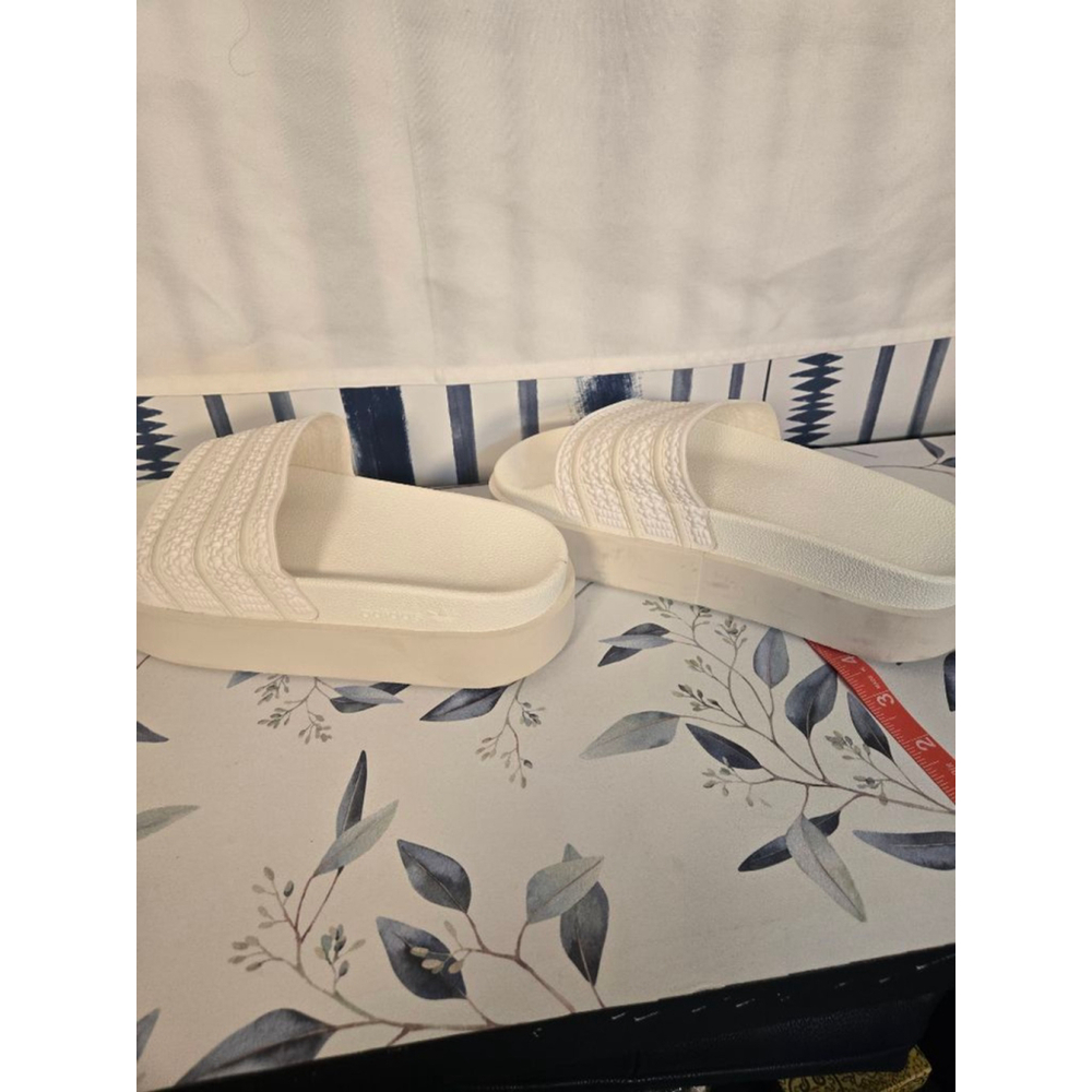 Women's Adidas White Adilette Platform Slides Size 8 - Picture 5 of 12